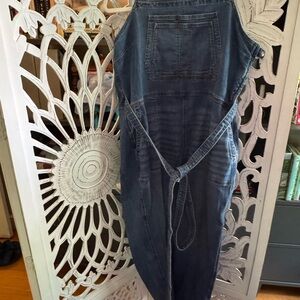 EUC Duluth Trading Denim Overalls with Criss Cross Straps size 18